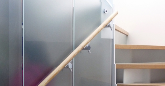 shower screens cairns